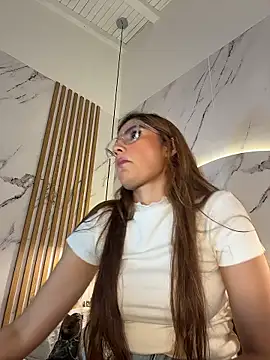 Snapshot of IsabelaStefano chatting on January 18, 3:10 am IsabelaStefano online show from January 18, 3:10 am