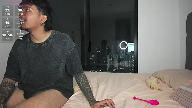 tessa  evans online show from April 7, 12:12 am