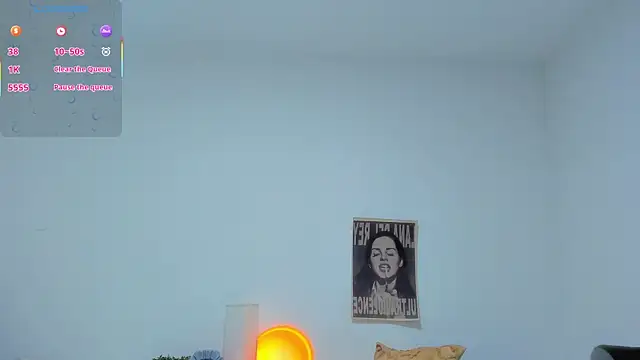 Snapshot of MarieTaylor_ chatting on May 24, 3:45 pm MarieTaylor online show from May 24, 3:45 pm