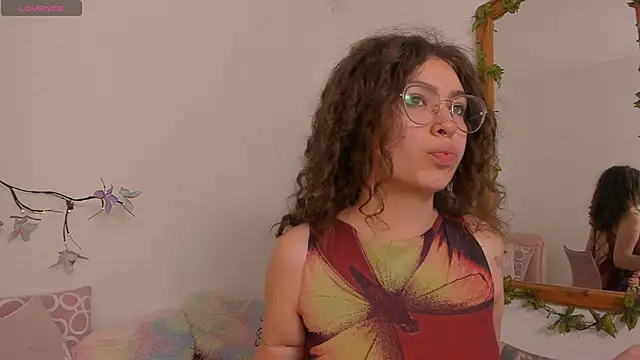 MarieTaylor  online show from February 19, 6:05 pm