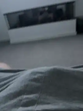 Snapshot of -bfc1882- chatting on February 28, 11:15 pm -bfc1882- online show from February 28, 11:15 pm