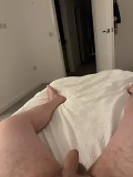 Snapshot of -bfc1882- chatting on March 3, 12:06 am -bfc1882- online show from March 3, 12:06 am