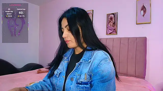 mei kora online show from January 12, 12:12 pm