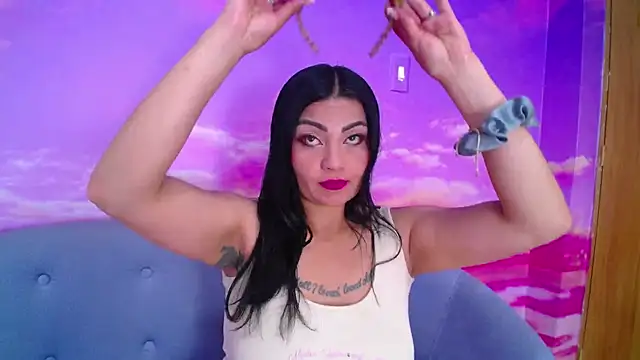 mei kora online show from November 20, 12:06 pm