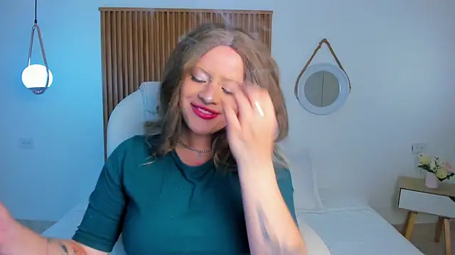 Alaska deluxe online show from February 7, 11:57 pm