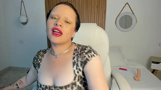 Alaska deluxe online show from April 11, 2:52 am