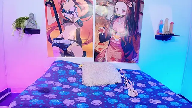 Maddy  Jones online show from March 14, 7:20 pm