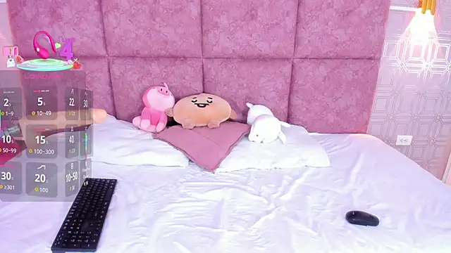 NathalieRoss1 online show from March 31, 6:04 am