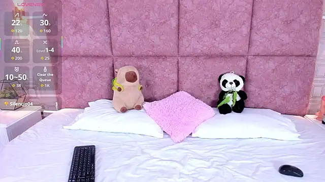 NathalieRoss1 online show from February 12, 5:07 am