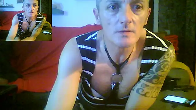 xelyber online show from January 11, 6:42 am