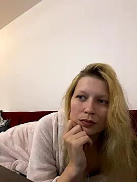 LexiSlimVIbe online show from November 20, 7:25 pm