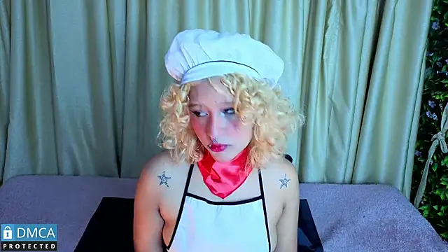 Snapshot of ahsly_Zam chatting on February 5, 3:02 am ahsly Zam online show from February 5, 3:02 am