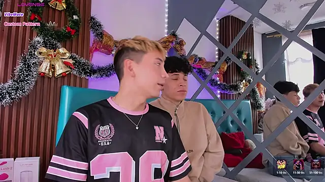 Boys 2 play online show from December 17, 1:27 pm