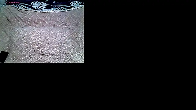 Snapshot of elimore24 chatting on November 23, 2:54 am elimore24 online show from November 23, 2:54 am