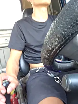 huykkk99 online show from November 29, 5:40 am