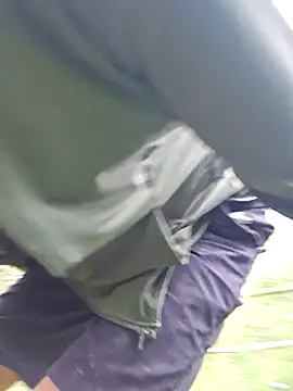 huykkk99 online show from March 9, 2:04 am