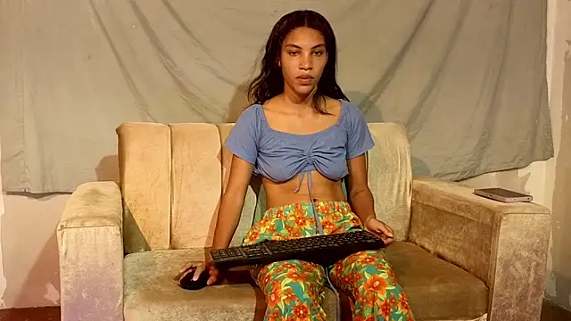 ginebra-n18 online show from January 7, 8:58 pm