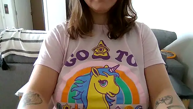 xxxluana online show from December 3, 4:06 pm