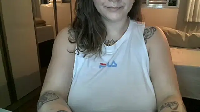 xxxluana online show from March 26, 2:21 am