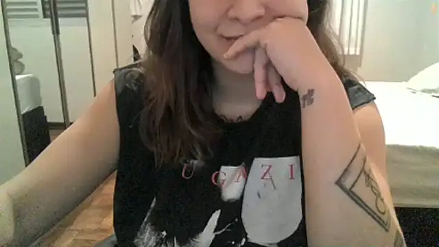 xxxluana online show from March 9, 11:52 pm