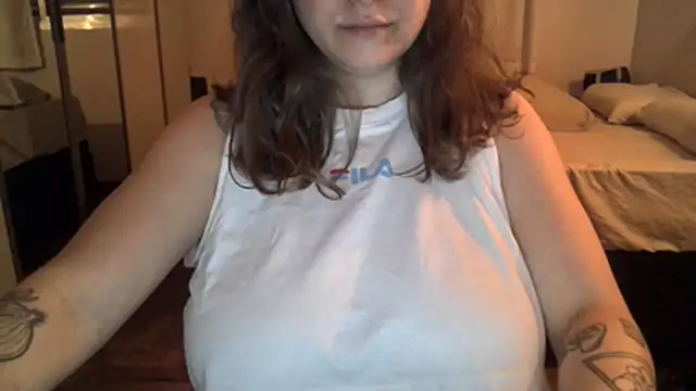 xxxluana online show from April 6, 8:26 am