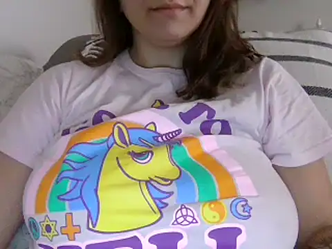 Snapshot of xxxluana chatting on November 27, 11:32 am xxxluana online show from November 27, 11:32 am