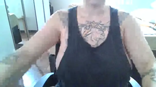 xxxluana online show from February 19, 2:36 pm