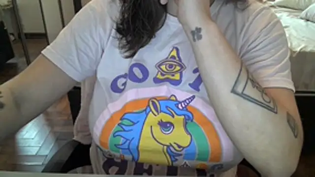 xxxluana online show from February 9, 5:33 pm