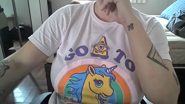 xxxluana online show from February 2, 1:10 pm