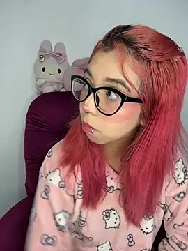 Valen-Foxx1 online show from April 2, 10:22 am