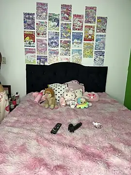 Valen-Foxx1 online show from March 19, 5:40 am