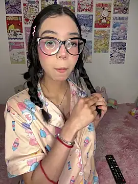 Valen-Foxx1 online show from February 2, 5:50 am