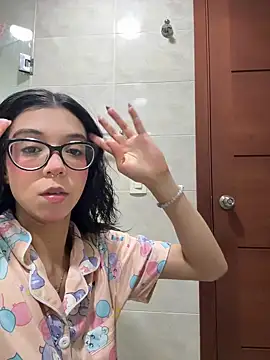 Valen-Foxx1 online show from February 7, 6:32 am