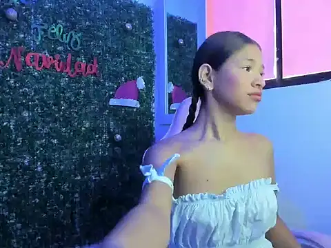 caylin dolls2 online show from November 24, 7:36 pm