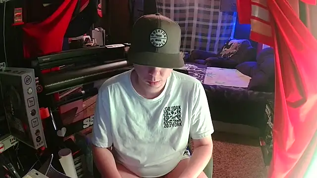 Bowerboi online show from December 1, 10:43 pm