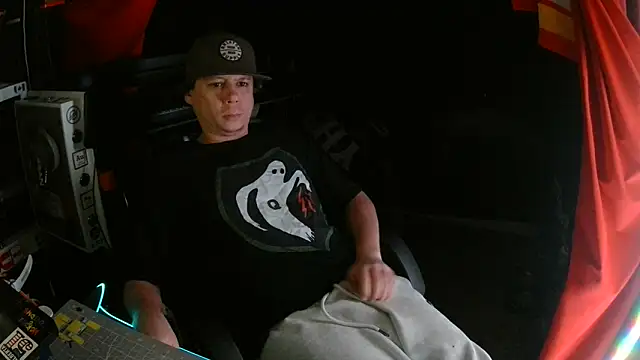 Bowerboi online show from November 27, 12:27 pm