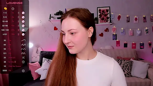 velvet cherry  online show from April 24, 9:00 am