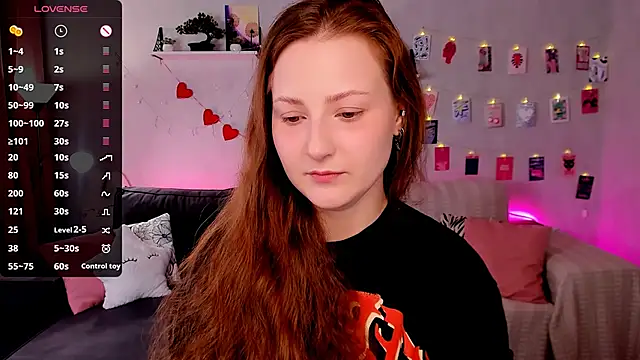 velvet cherry  online show from February 8, 8:45 am