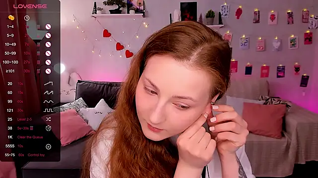 velvet cherry  online show from March 15, 8:54 am