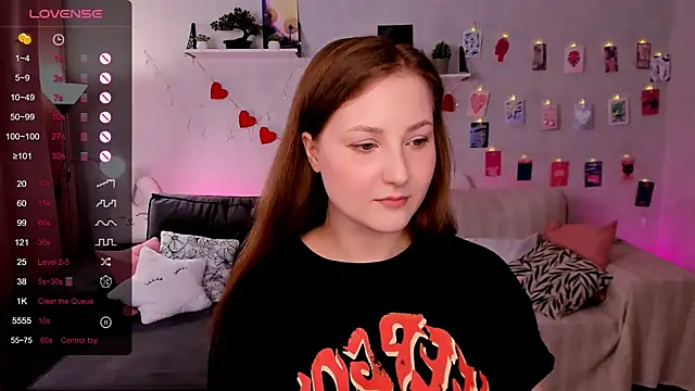 velvet cherry  online show from March 26, 8:56 am