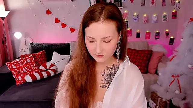 velvet cherry  online show from December 20, 9:12 am