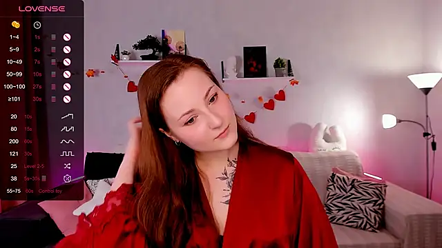 velvet cherry  online show from November 29, 8:58 am