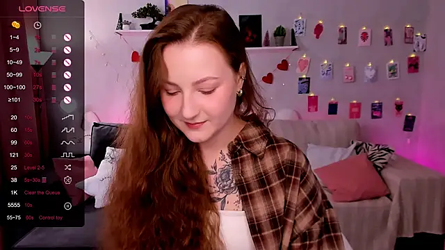 velvet cherry  online show from March 20, 8:48 am