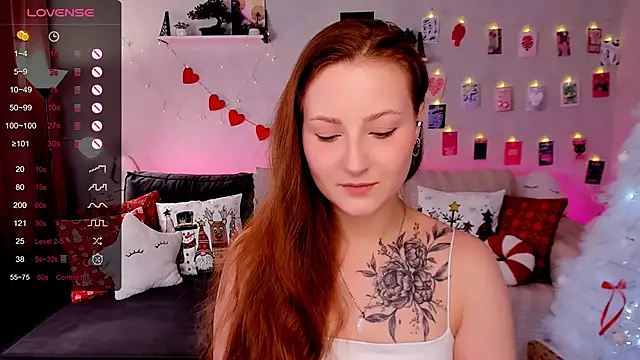 velvet cherry  online show from December 21, 9:00 am