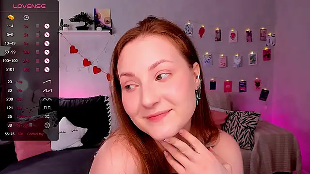 velvet cherry  online show from February 21, 8:49 am