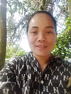 bela-hayes online show from November 21, 6:12 am