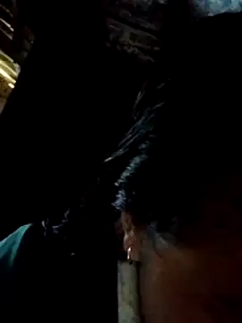 bela-hayes online show from November 26, 9:09 am