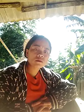 bela-hayes online show from November 29, 6:02 am