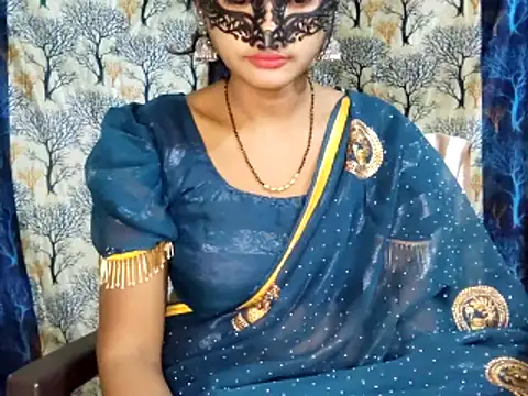 Snapshot of Sassy_Shanvi chatting on December 18, 10:24 pm Sassy Shanvi online show from December 18, 10:24 pm