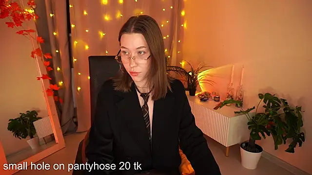 AnnetteLane online show from November 20, 5:52 am